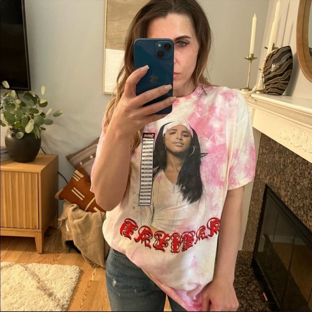 NWT Aaliyah Spencer’s Tie Dye Graphic Tee medium pink Medium